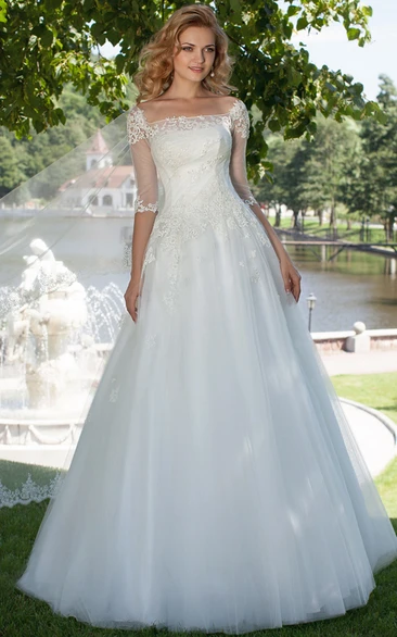 Ball Gown Square Short Sleeve Floor-length Tulle Wedding Dress with Corset Back and Appliques