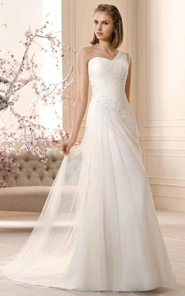 A Line One-shoulder Sleeveless Floor-length Tulle Wedding Dress with Ruching and Appliques