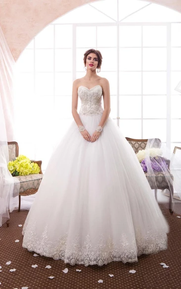 Sweetheart Tulle A-line Ball Gown Wedding Dress With Corset Back And Beading