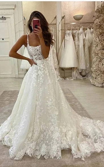 Spaghetti Sleeveless Lace Empire A-line Ball Gown Applique Wedding Dress