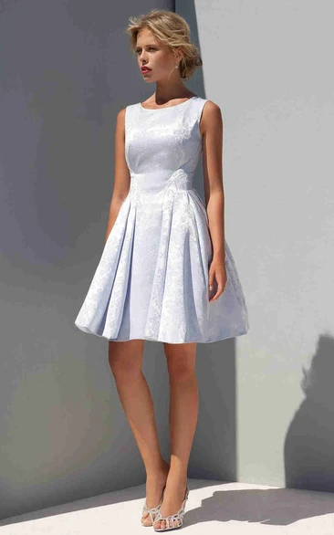 short Scoop-neck Sleeveless Dress With Lace And Pleats