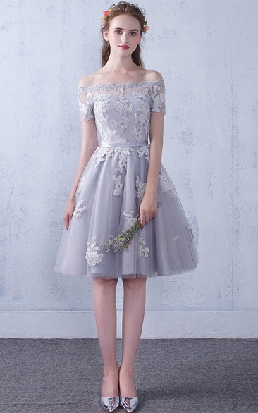 Off-the-shoulder Lace Tulle Knee-length Formal Dress With Appliques