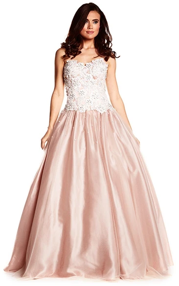 A-line Strapless Sleeveless Floor-length Tulle Evening Dress with Open Back and Appliques