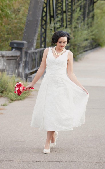 V-neck Sleeveless Ankle-length Lace Wedding Dress With Pleats