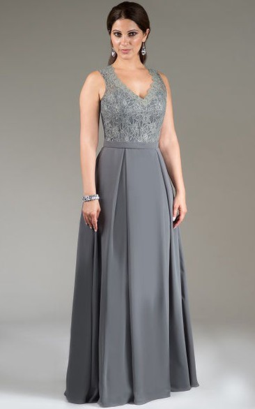V-neck Sleeveless Lace Mother of the Bride Dress With Keyhole