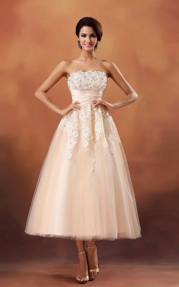 Lace Appliqued Cinched-Waistband-Length Lovely Gown