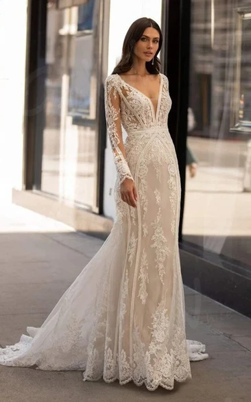 Lace Sheath Plunged Long Sleeve Illusion Luxury Wedding Dress
