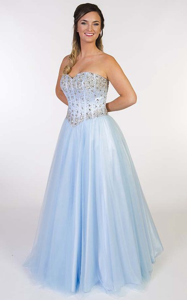 A-line Sweetheart Sleeveless Floor-length Tulle Evening Dress with Corset Back and Beading