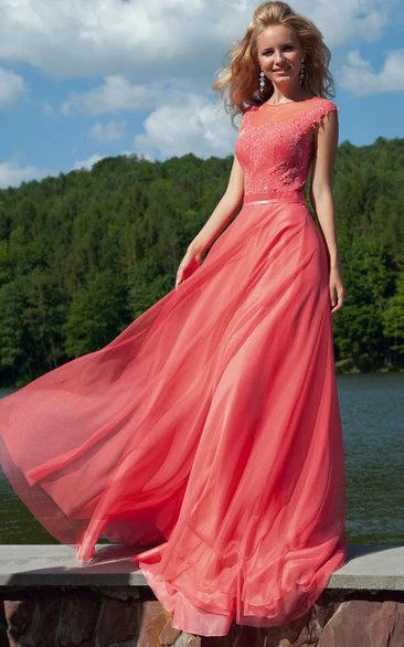 Scoop-neck Cap-sleeve long Dress With Appliques And Keyhole