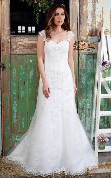 A Line Queen Anne Sleeveless Floor-length Lace Wedding Dress with Corset Back and Appliques