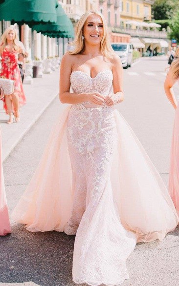 Blushing Sweetheart Sheath Tulle Lace Wedding Dress with Court Train