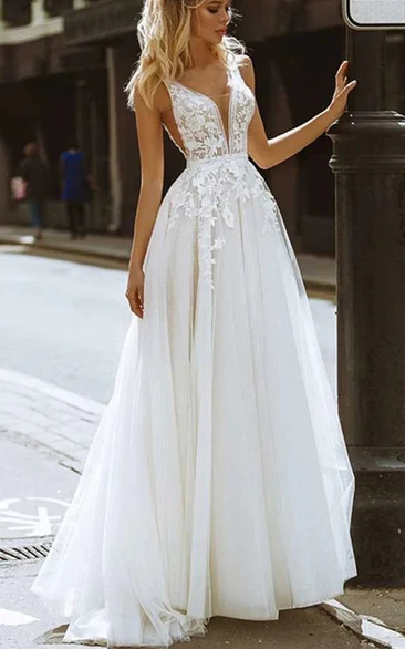 Elegant Sleeveless Plunged Notched A-line Empire Wedding Dress