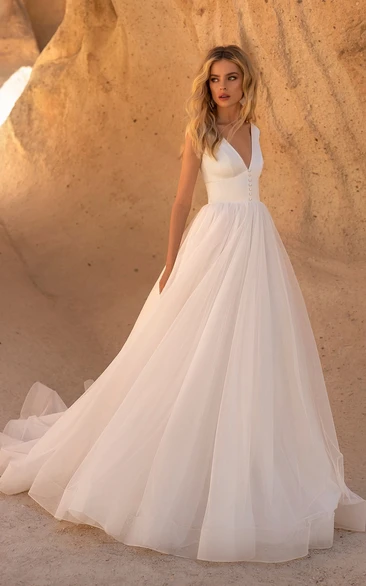 Sleeveless V-neck Tulle A-line Wedding Dress With Button Details And V-back