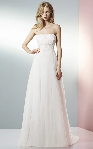 A-line Straight Across Sleeveless Floor-length Tulle Wedding Dress with Low-V Back and Appliques