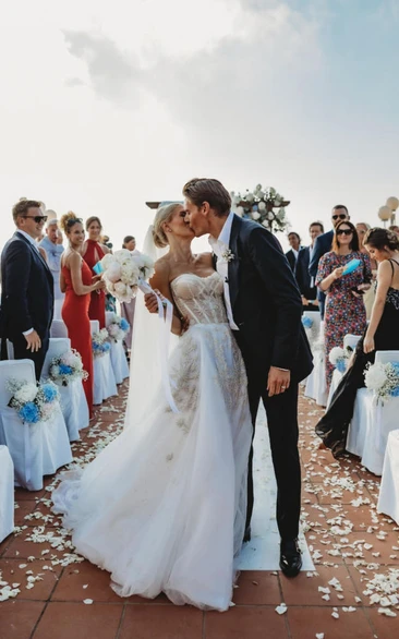 Sweetheart Empire Tulle A-line Applique Wedding Dress with Court Train