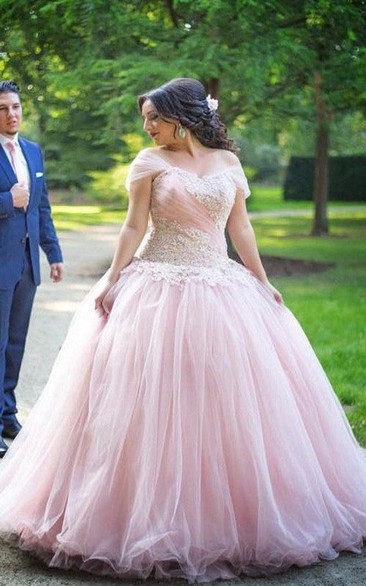 Off-the-shoulder Lace Tulle Short Sleeve Floor-length Appliques Beading  Dress