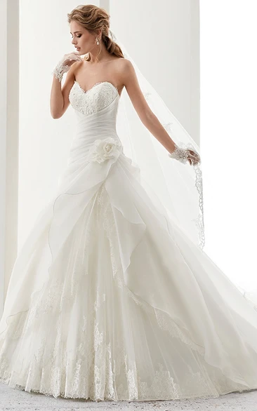 A-line Sweetheart Sleeveless Floor-length Organza Wedding Dress with Corset Back and Ruching