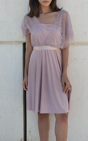 Chiffon Knee-length Dress With bow And Lace cape