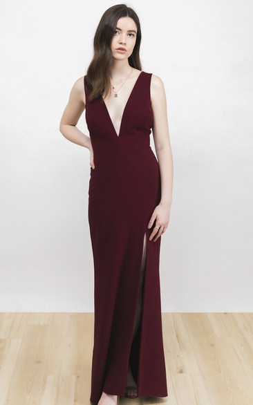 Sexy Plunging Neckline Sleeveless Burgundy Dress With Front Split And Deep V-back