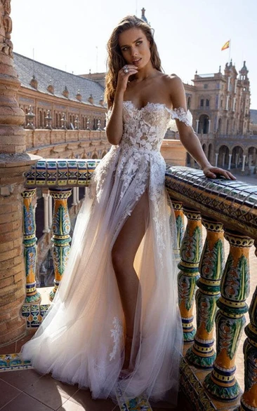 Sexy Lace Spaghetti Applique Empire Front Split Tulle Wedding Dress