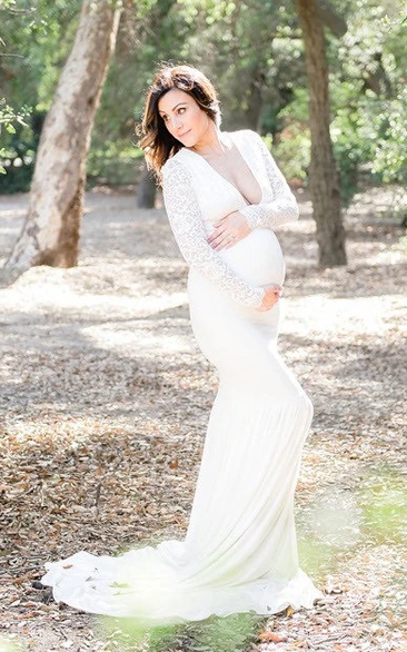 Country V-neck Long Sleeve Lace Pleated Maternity Wedding Dress