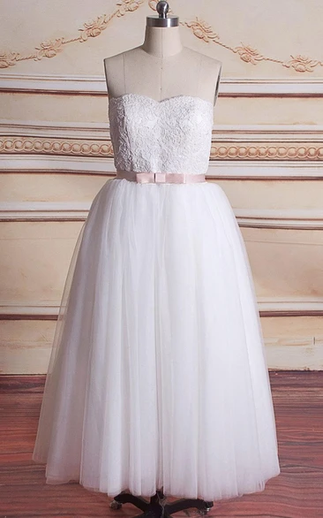 Strapless Tulle A-line short Wedding Dress With Appliques And bow