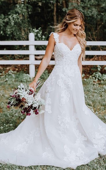 Romantic Sleeveless Lace and Tulle A Line Straps Floor-length Sweep Train Wedding Dress with Appliques