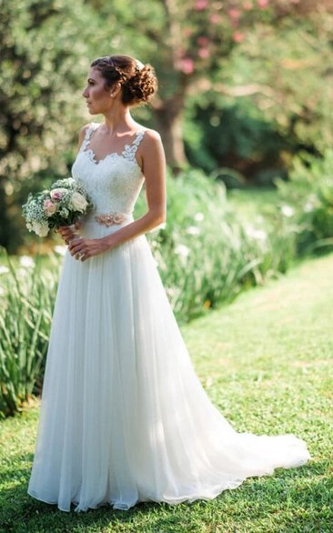 Simple Strapped Empire A-line Chiffon Pleated Lace Top Wedding Dress