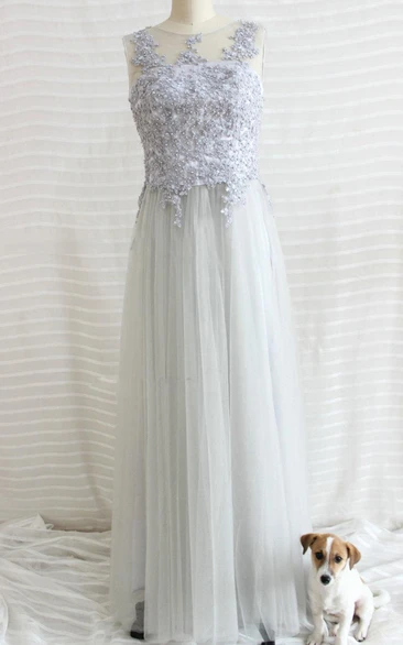 Scoop-neck Sleeveless Tulle long Bridesmaid Dress With Appliqued top