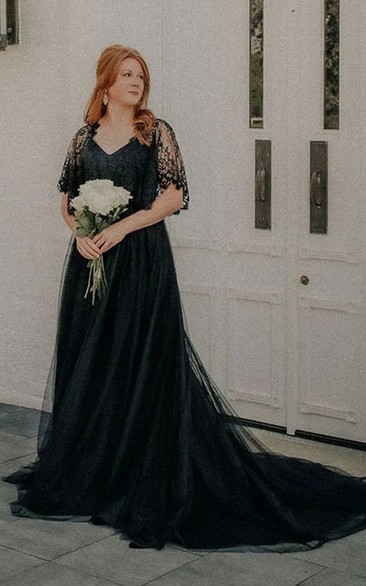  Black A-line V neck Half Sleeve Tulle Wedding Dress with Ruching and Straps