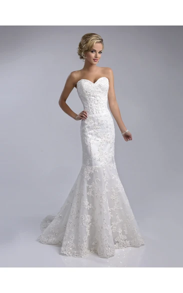 Sheath Sweetheart Sleeveless Floor-length Lace Wedding Dress with Corset Back and Appliques