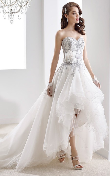 Sweetheart High-low A-line Ruffled Wedding Dress With Appliques And Court Train