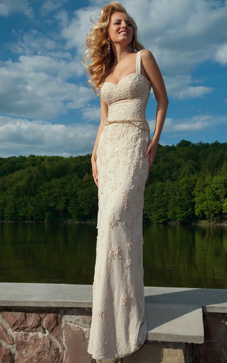 Lace Sheath Strapped Wedding Dress With Appliques And Beading