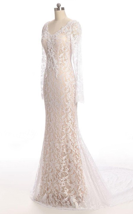 Lace Low-V Back Long-Sleeve Trumpet Wedding Dress