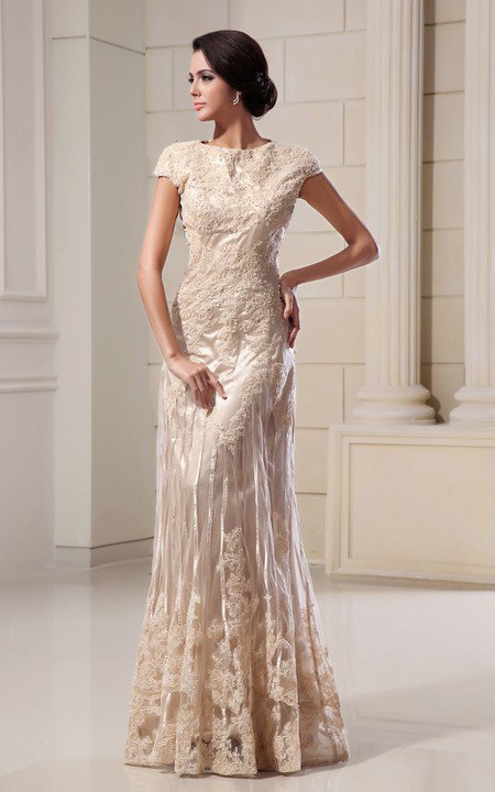 Column Lace Appliqued High-Neckline Romantic Floor-Length Dress