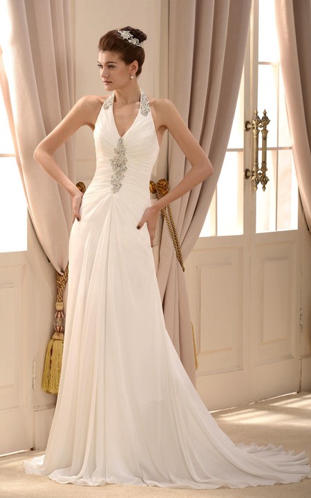 Elegant Chiffon A-line Halter Floor Length Wedding Dress with Beading