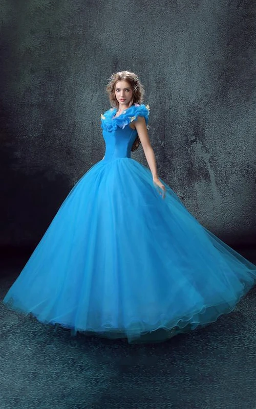 Robe de bal longue en organza et dentelle, bustier cœur, corset cloche et tulle à volants