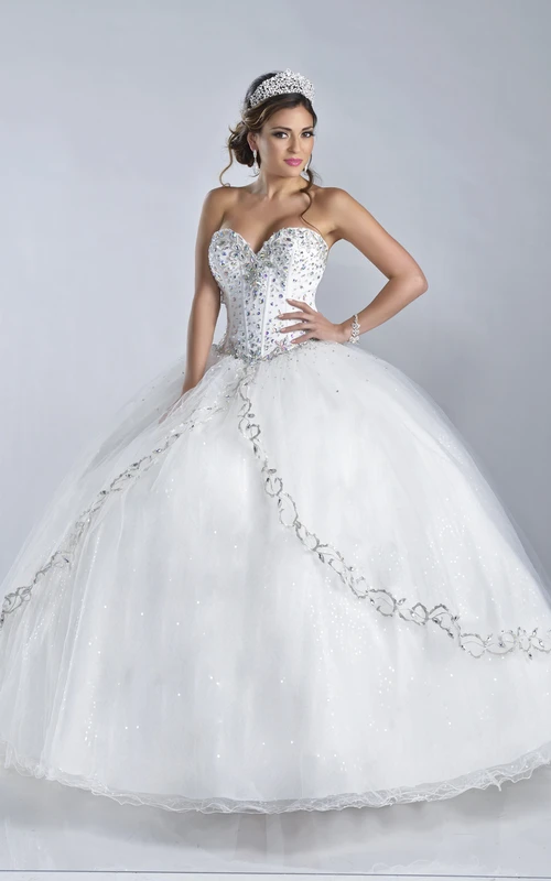 Robe de bal bustier ornée de bijoux pour Quinceañera, avec dos corset.