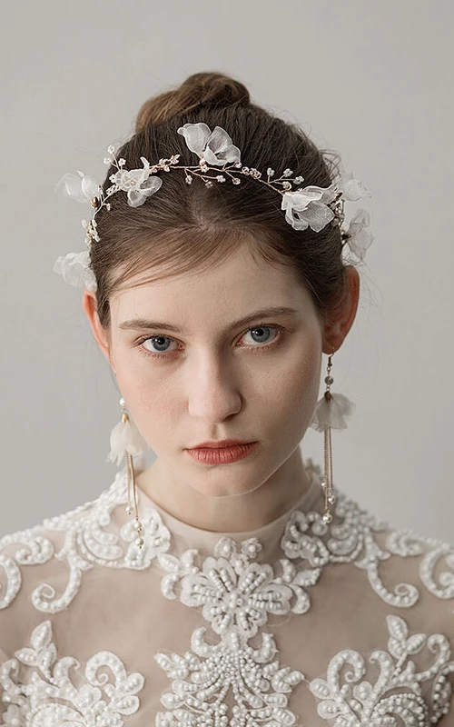 Korean Style Fresh Bridal Headbands and Earrings with Flowers