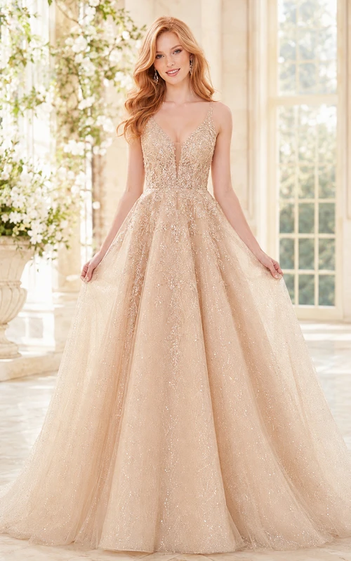 Robe de bal champagne à col V en tulle pailleté