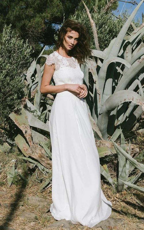 used designer wedding dresses Bridal Wear Pre Owned Wedding Dresses Up To 90% Off The Salon Tulle Fabric 7-10k budget - try on