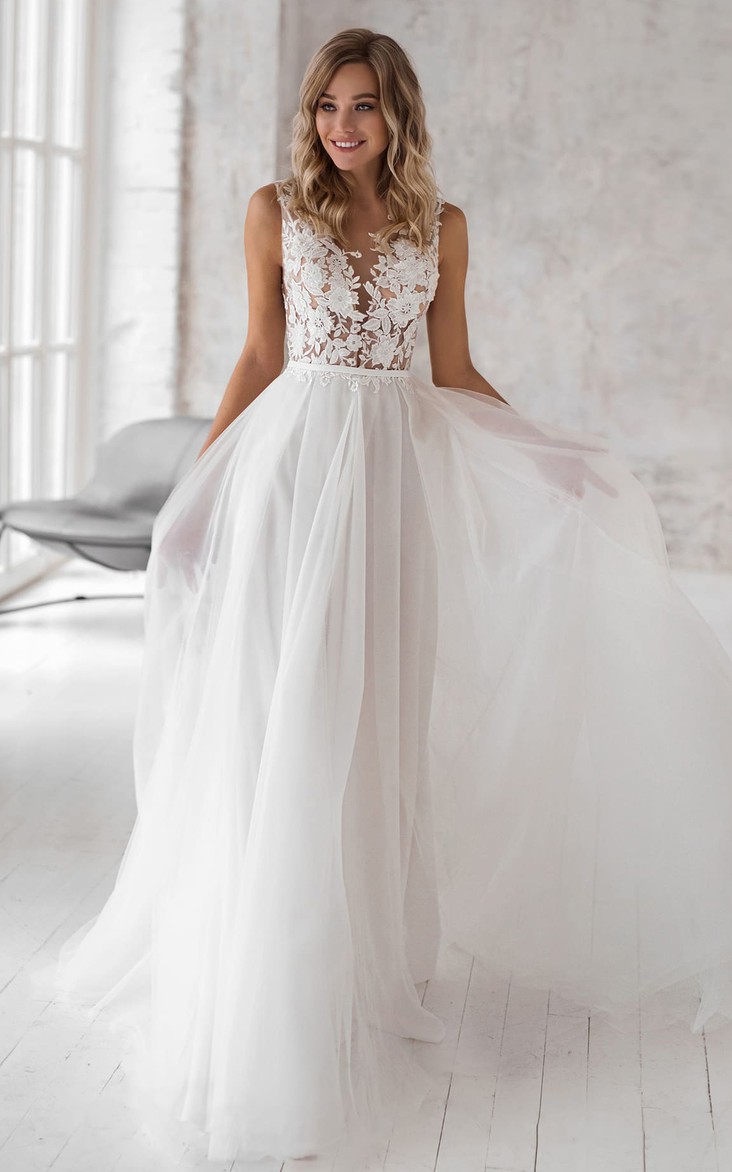 Modern A Line V-neck Lace and Tulle Sweep Train Wedding Dress with Appliques