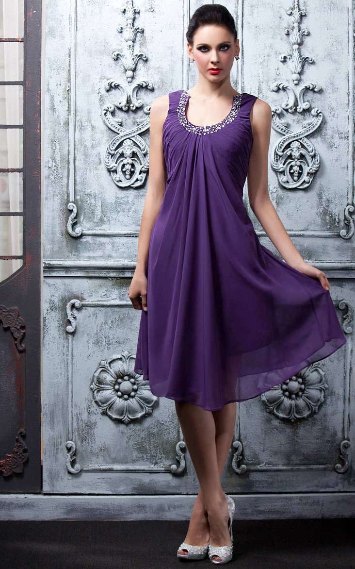 A-line Knee-length Strapless Chiffon Dress with Beading
