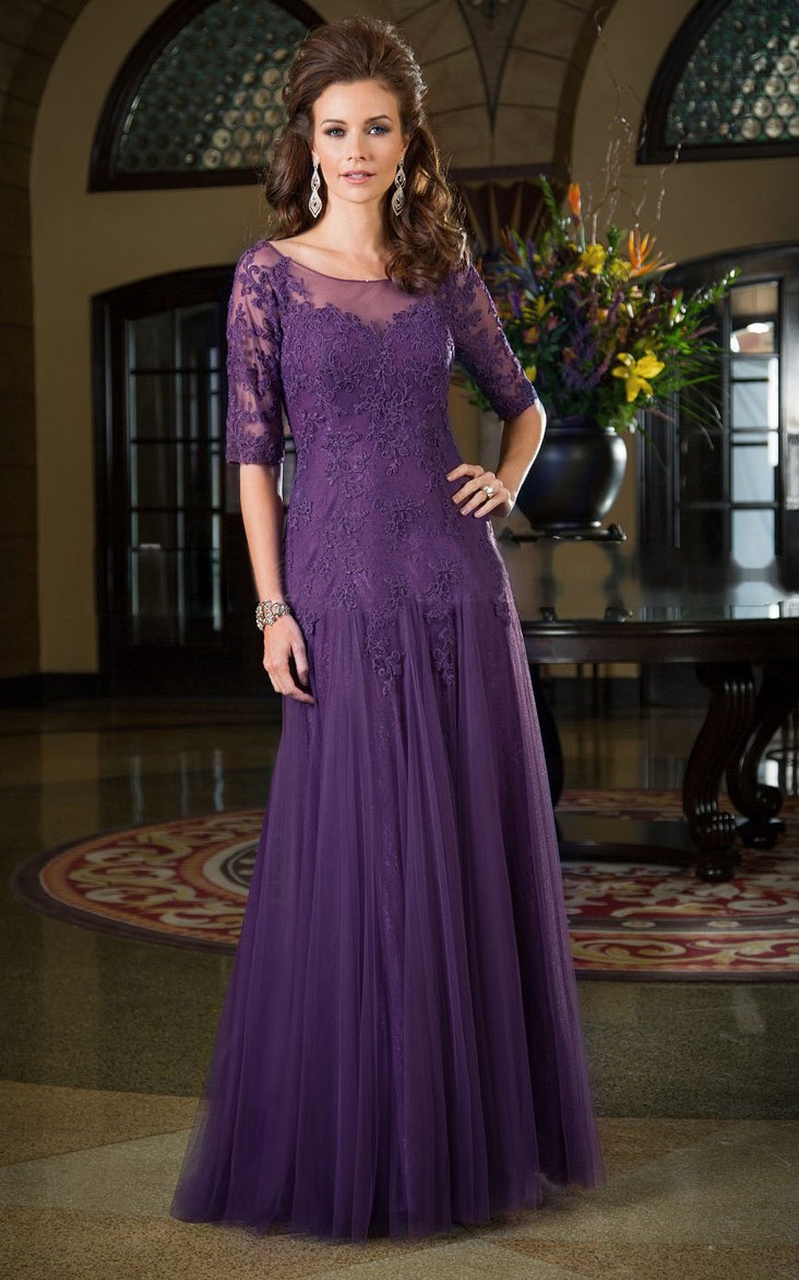 Half Sleeve Scoop-neck Tulle Mother of the Bride Dress With Appliques