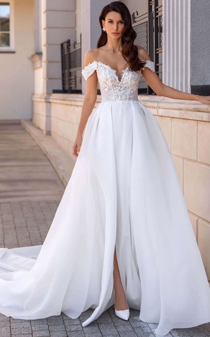 Sexy A Line Off-the-shoulder Floor-length Sleeveless Lace Wedding Dress with Split Front