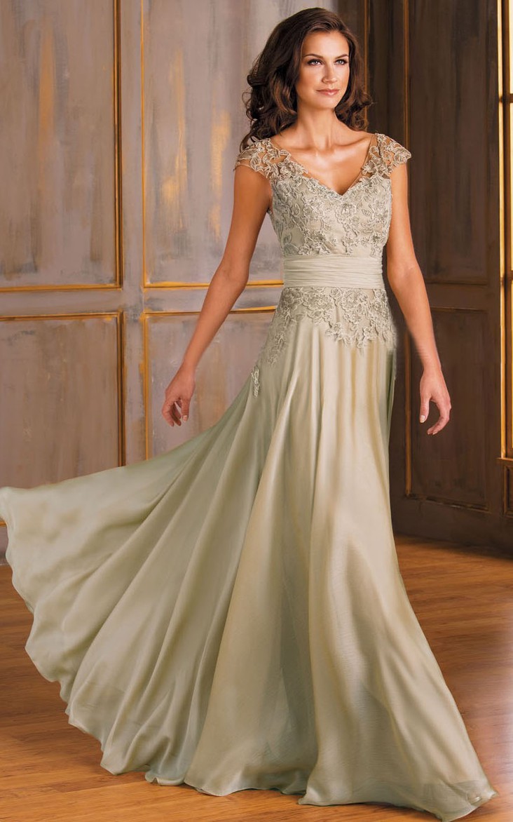 V-neck Cap-sleeve Long Dress With Appliques And Pleats