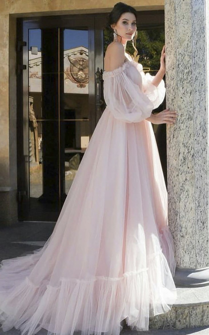 Off-shoulder Sweetheart Wedding Dress 
