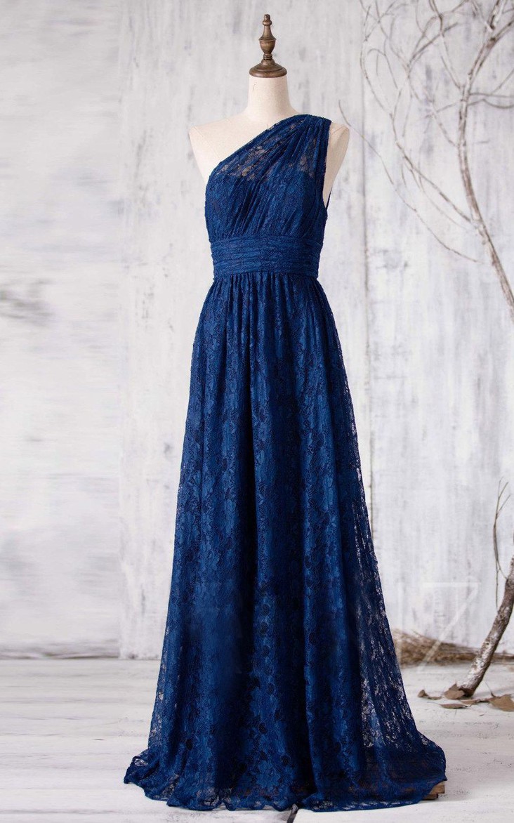One-shoulder Lace Sleeveless Pleated Bridesmaid Dress