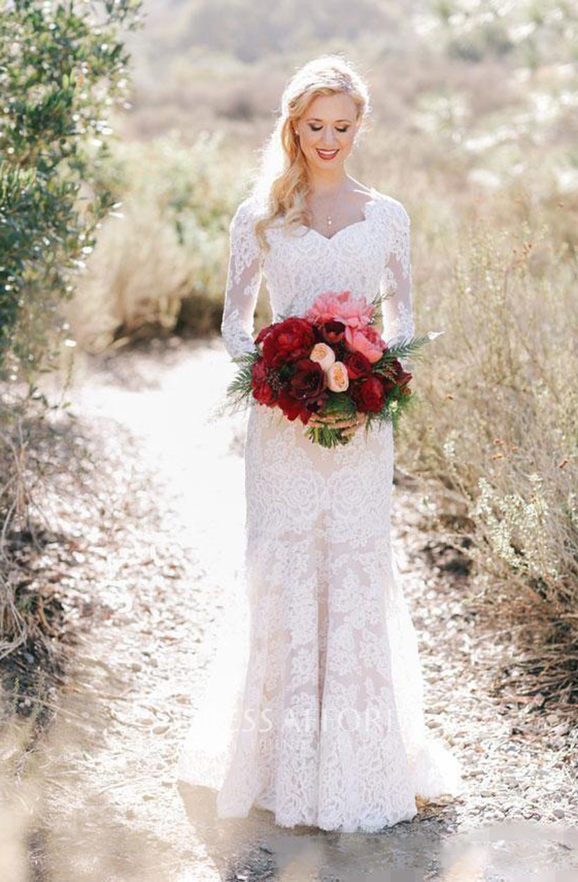 Queen Anne V-neck Lace Illusion Long 